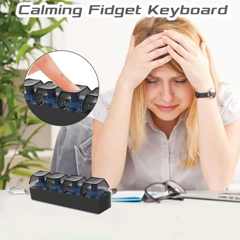 4 tasti pulsante dito giocatto - Gaming Keyboard Mechanical recensione e prezzo